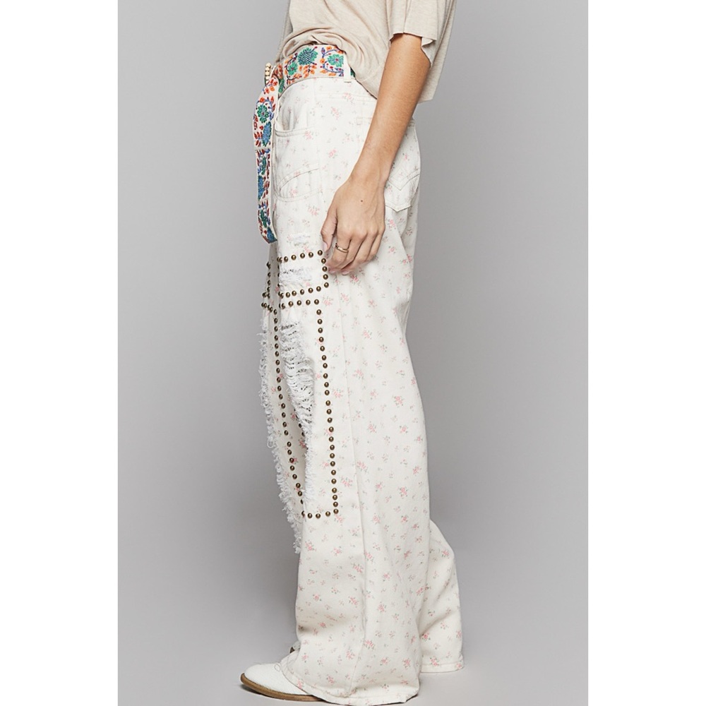 POL Cream Floral Studded Distressed Straight Leg Denim Jeans - Picture 4 of 7